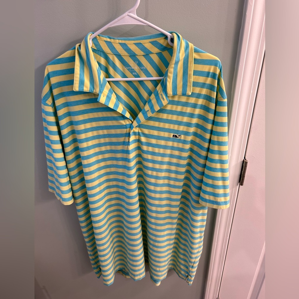 Vineyard Vines New without tags XXL performance polo